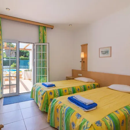 Villa Estrela Cadente Do Castelo By Interhome