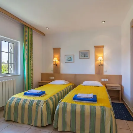 Estrela Cadente Do Castelo By Interhome Albufeira