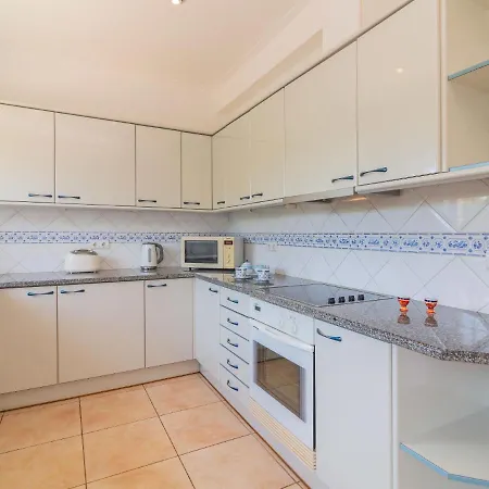 Villa Estrela Cadente Do Castelo By Interhome Albufeira