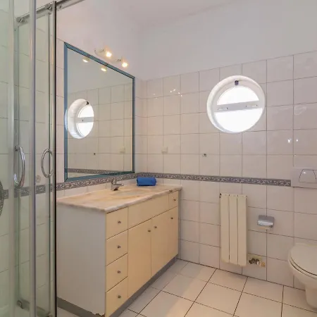 Villa Estrela Cadente Do Castelo By Interhome Albufeira